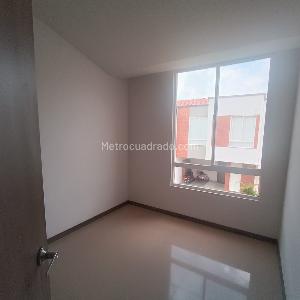 Casa de 3 alcobas en venta en Ciudad Pacifica, Cali, 98 m² · foto 4 de 14