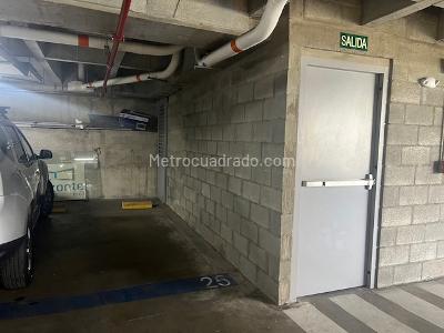 Apartamento de 3 alcobas en venta en Bellavista, Cali, 197 m² · foto 11 de 20