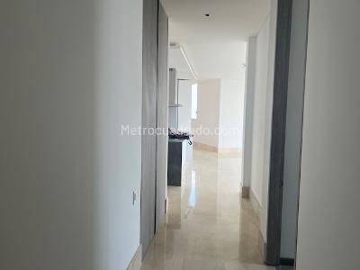 Apartamento de 3 alcobas en venta en Bellavista, Cali, 197 m² · foto 14 de 20