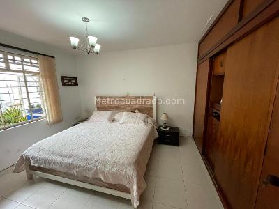 Casa de 5 alcobas en venta en San Fernando, Cali, 325 m² · foto 13 de 20