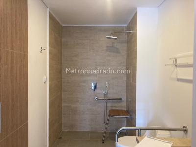 Apartamento de 1 alcoba en venta en Parcelaciones Pance, Cali, 64 m² · foto 16 de 20