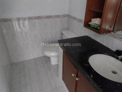 Casa de 5 alcobas en venta en Santa Monica Residencial, Cali, 1012 m² · foto 15 de 20
