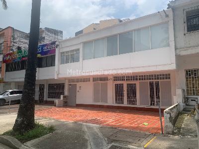 Casa de 3 alcobas en venta en Versalles, Cali, 400 m² · foto 5 de 6