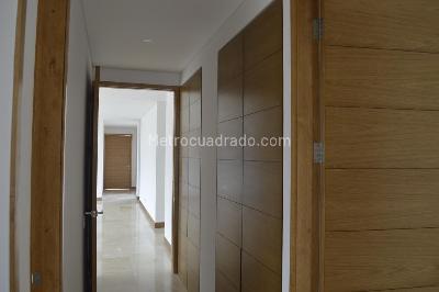 Apartamento de 3 alcobas en venta en Santa Teresita, Cali, 228 m² · foto 4 de 20