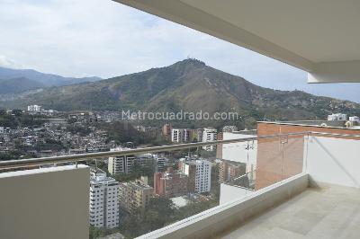 Apartamento de 3 alcobas en venta en Santa Teresita, Cali, 228 m² · foto 19 de 20