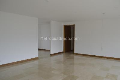 Apartamento de 3 alcobas en venta en Santa Teresita, Cali, 228 m² · foto 3 de 20