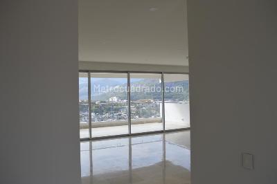 Apartamento de 3 alcobas en venta en Santa Teresita, Cali, 228 m² · foto 6 de 20