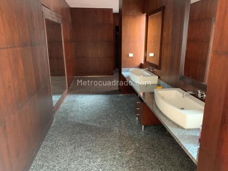 Casa en Arriendo, Ciudad Jardin, Cali - Więcej