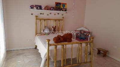 Apartamento en venta en Normandia, Cali · foto 9 de 16