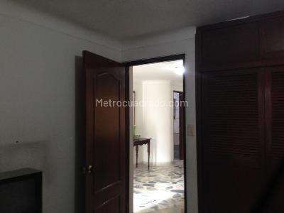 Casa de 5 alcobas en venta en Central, Palmira, 393 m² · foto 13 de 20