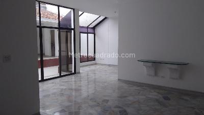 Casa de 5 alcobas en venta en El Ingenio, Cali, 300 m² · foto 3 de 20