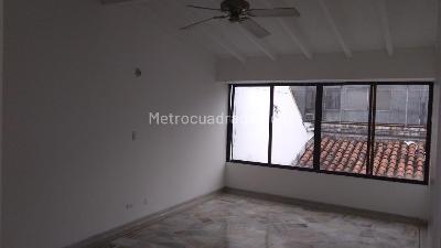 Casa de 5 alcobas en venta en El Ingenio, Cali, 300 m² · foto 13 de 20