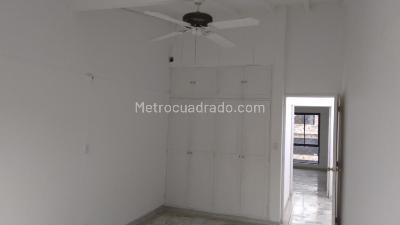 Casa de 5 alcobas en venta en El Ingenio, Cali, 300 m² · foto 17 de 20