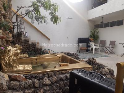 Casa de 5 alcobas en venta en Santa Monica Residencial, Cali, 490 m² · foto 8 de 8