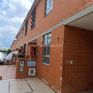 Casa de 3 alcobas en venta en Valle Del Lili, Cali, 92 m² · foto 6 de 20