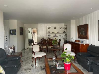 Apartamento de 3 alcobas en venta en Centenario, Cali, 147 m² · foto 5 de 16