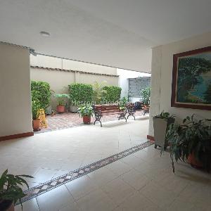 Apartaestudio en venta en Versalles, Cali, 34 m² · foto 2 de 15