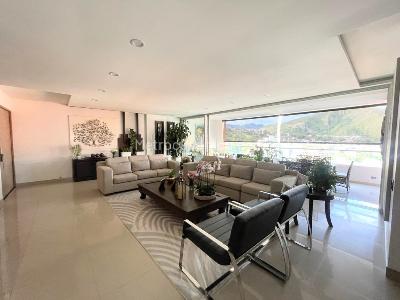 Apartamento de 5 alcobas en venta en Santa Teresita, Cali, 358 m² · foto 2 de 20