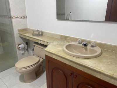 Apartamento en venta en Santa Teresita, Cali · foto 9 de 13
