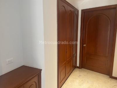 Apartamento en venta en Santa Teresita, Cali · foto 10 de 13