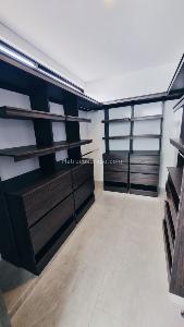 Casa de 3 alcobas en venta en Circacia, Armenia, 222 m² · foto 3 de 17