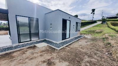 Casa de 3 alcobas en venta en Circacia, Armenia, 222 m² · foto 5 de 17
