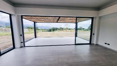 Casa de 3 alcobas en venta en Circacia, Armenia, 222 m² · foto 8 de 17