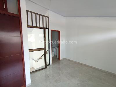 Casa de 3 alcobas en venta en Bella Suiza Alta, Cali, 644 m² · foto 15 de 17
