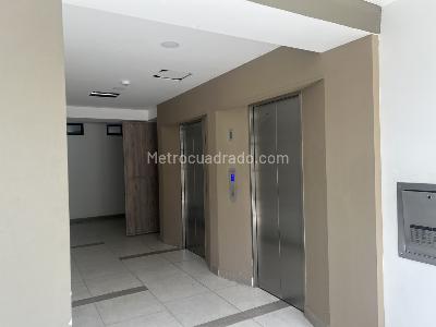 Apartaestudio en venta en Ciudad Jardin, Cali, 43 m² · foto 7 de 18