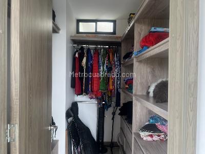 Apartaestudio en venta en Ciudad Jardin, Cali, 43 m² · foto 14 de 18