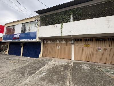 Casa de 3 alcobas en venta en Santa Rita, Cali, 762 m² · foto 2 de 8
