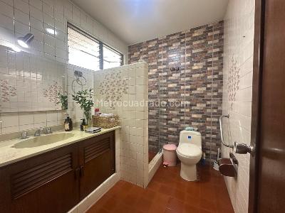 Casa de 5 alcobas en venta en La Flora, Cali, 324 m² · foto 10 de 20