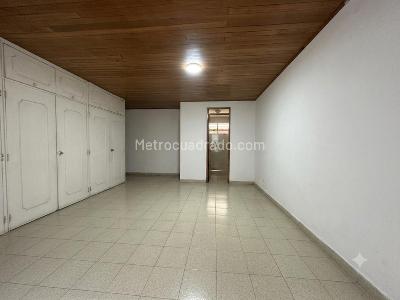 Casa de 5 alcobas en venta en La Flora, Cali, 324 m² · foto 17 de 20