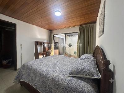 Casa de 5 alcobas en venta en La Flora, Cali, 324 m² · foto 9 de 20