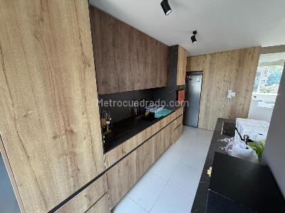 Apartamento de 4 alcobas en venta en Granada, Cali, 191 m² · foto 12 de 20