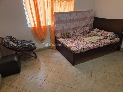 Casa de 4 alcobas en venta en Capri, Cali, 219 m² · foto 10 de 15