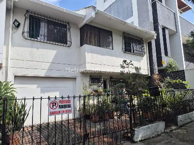 Casa de 4 alcobas en venta en Capri, Cali, 219 m² · foto 15 de 15