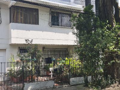 Casa de 4 alcobas en venta en Capri, Cali, 219 m² · foto 2 de 15