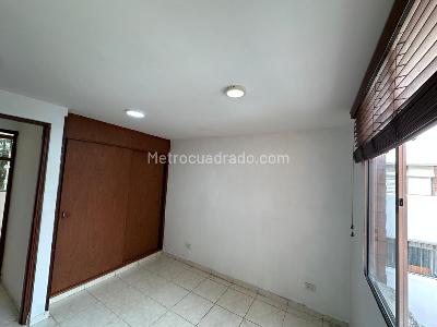 Apartamento de 3 alcobas en venta en Quintas De Don Simon, Cali, 67 m² · foto 12 de 18