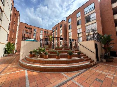Apartamento de 3 alcobas en venta en Quintas De Don Simon, Cali, 67 m² · foto 16 de 18