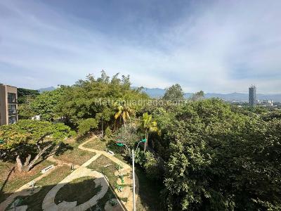 Apartaestudio en venta en Pance, Cali, 27 m² · foto 9 de 16