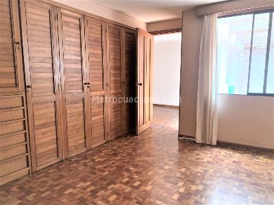 Apartamento de 3 alcobas en venta en Altos De Santa Rita 1 Y 2, Cali, 150 m² · foto 15 de 17
