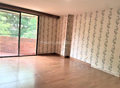Apartamento de 3 alcobas en venta en Altos De Santa Rita 1 Y 2, Cali, 150 m² · foto 7 de 17