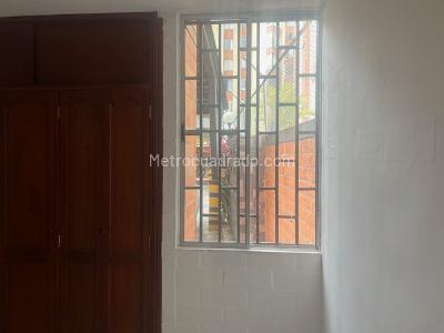 Apartamento de 3 alcobas en arriendo en Santa Anita, Cali, 55 m² · foto 17 de 20