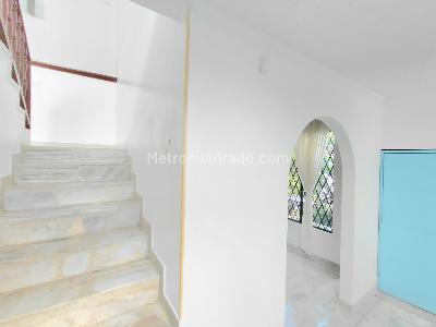 Casa de 4 alcobas en venta en Cristales, Cali, 340 m² · foto 13 de 20