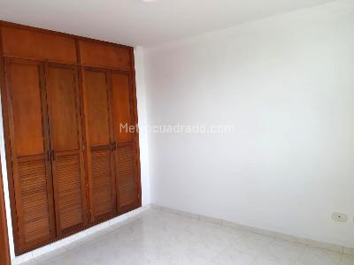 Apartamento de 3 alcobas en venta en Altamira, Palmira, 74 m² · foto 10 de 20