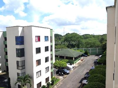 Apartamento de 3 alcobas en venta en Altamira, Palmira, 74 m² · foto 13 de 20