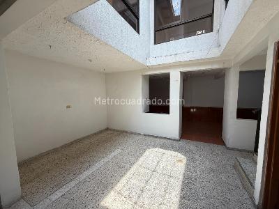Casa de 4 alcobas en arriendo en La Flora, Cali, 336 m² · foto 16 de 20