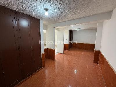 Casa de 4 alcobas en arriendo en La Flora, Cali, 336 m² · foto 17 de 20