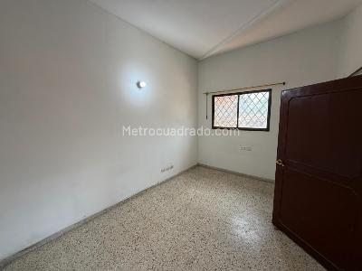 Casa de 4 alcobas en arriendo en La Flora, Cali, 336 m² · foto 19 de 20